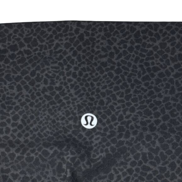 Lululemon Align Super High Rise Short 10" In Formulate Emboss Black Size 2 - Picture 7 of 8